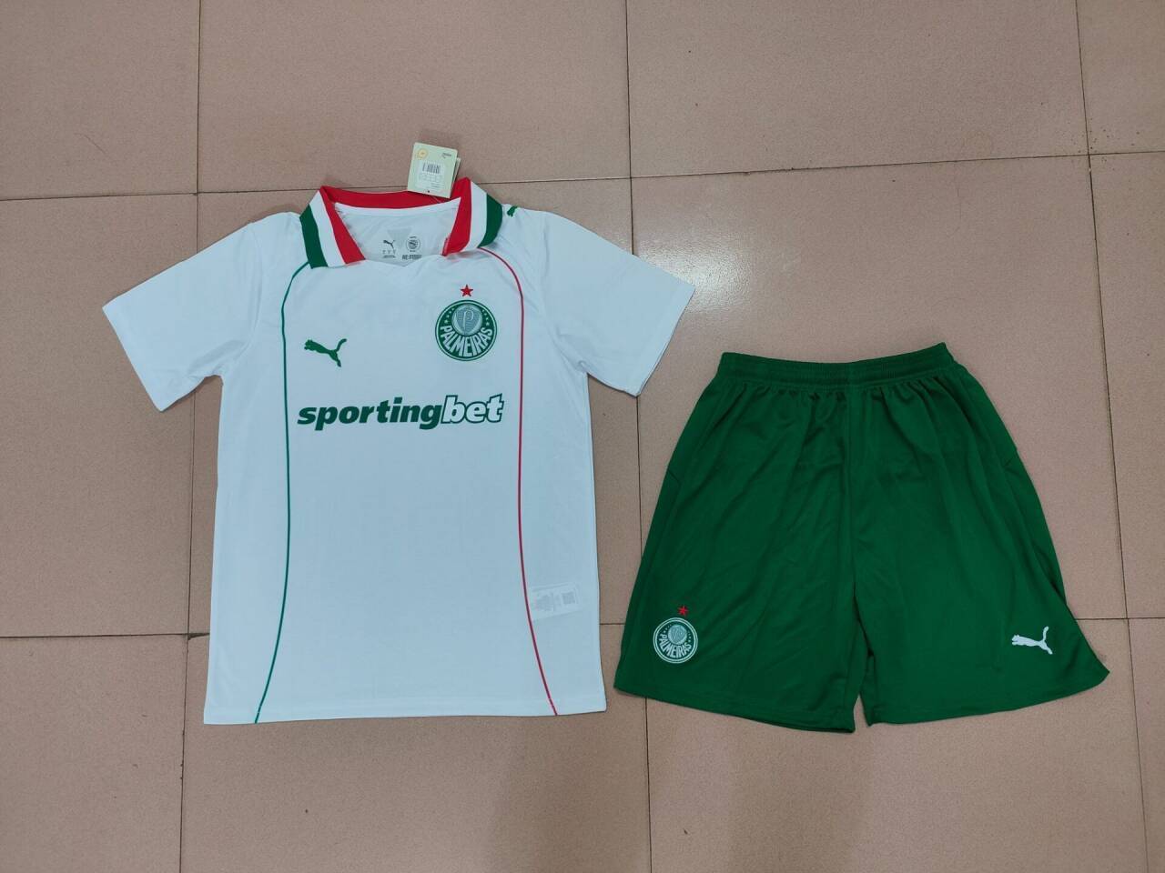 26 27 Palmeiras away adult kit 26 27 帕尔梅拉斯 客场 成人套件