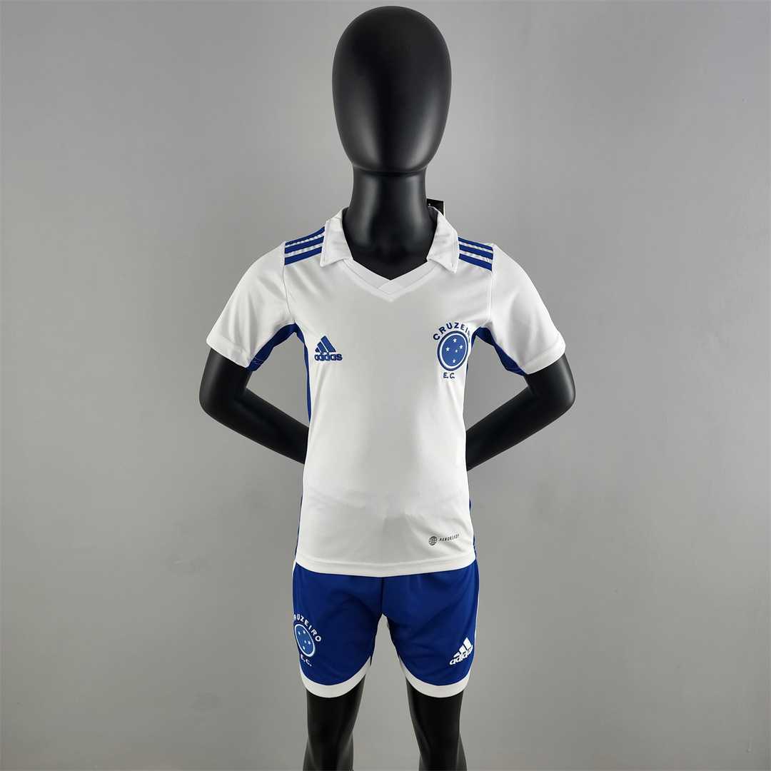 22-23 Cruzeiro away kids kit