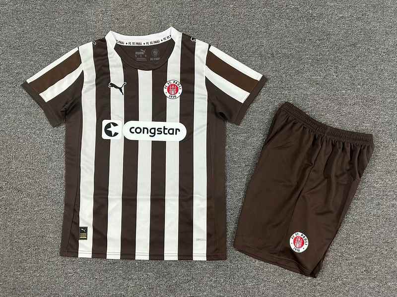 Ensemble de football enfant 25-26 St. Pauli — Domicile