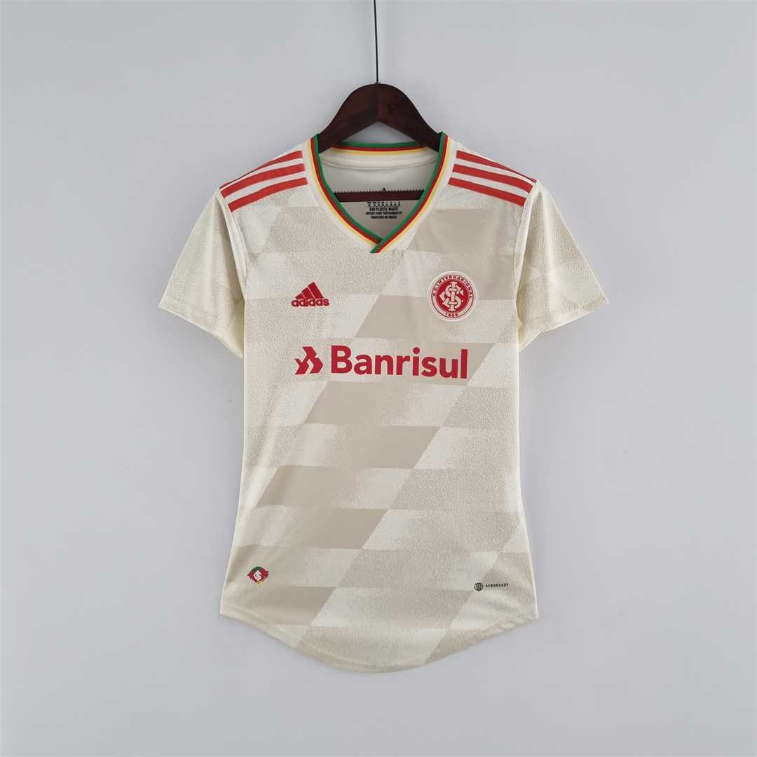 22-23 Internacional home woman