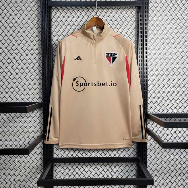 23-24 Sao Paulo track and field service beige