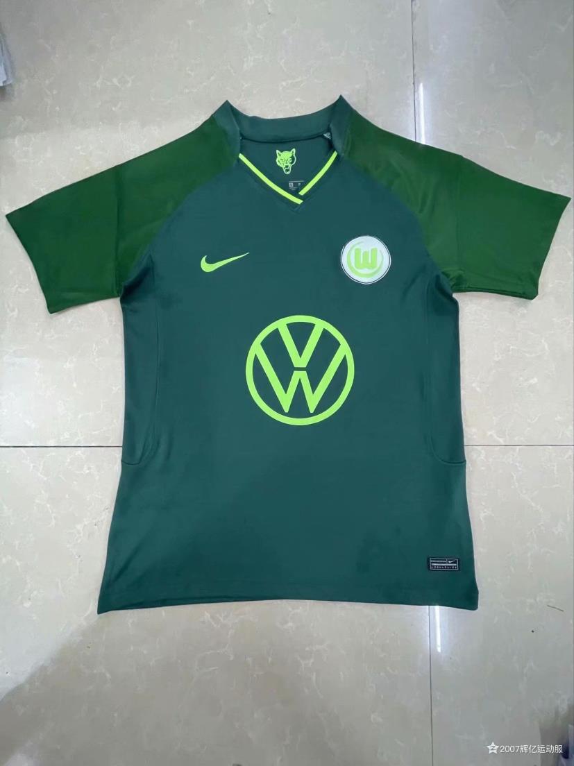 21-22 Wolfsburg dark green away
