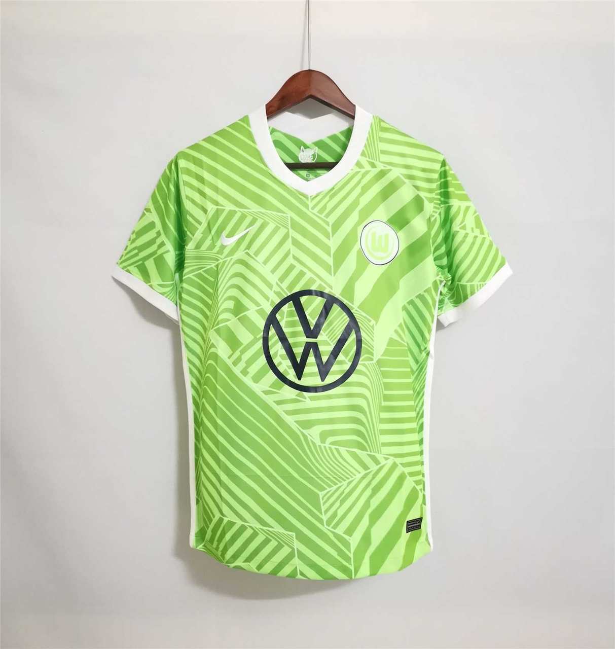 21-22 Wolfsburg home