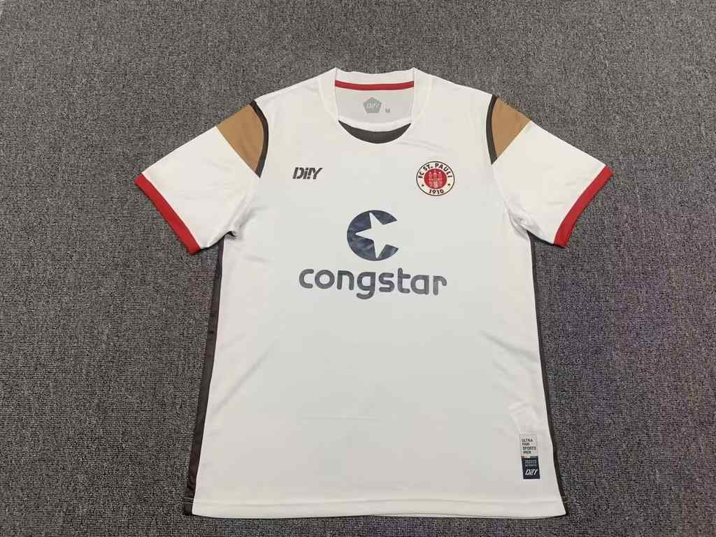 22-23 St. Pauli away