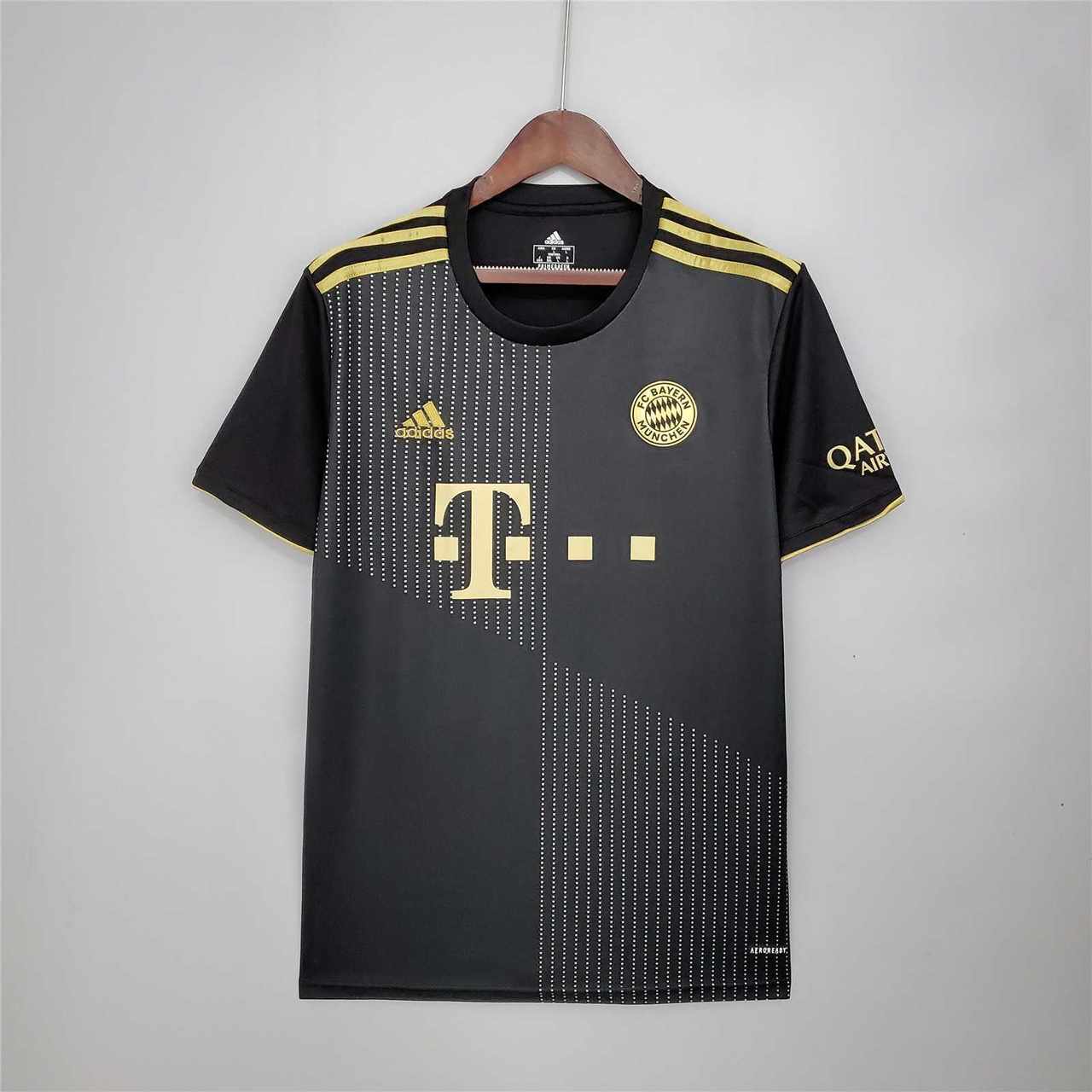 21-22 Bayern Munich away
