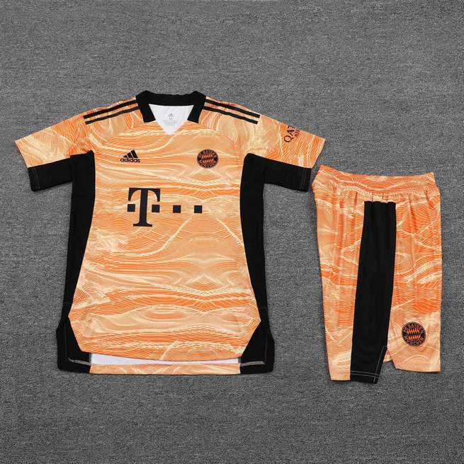 21-22 Bayern orange goalkeeper