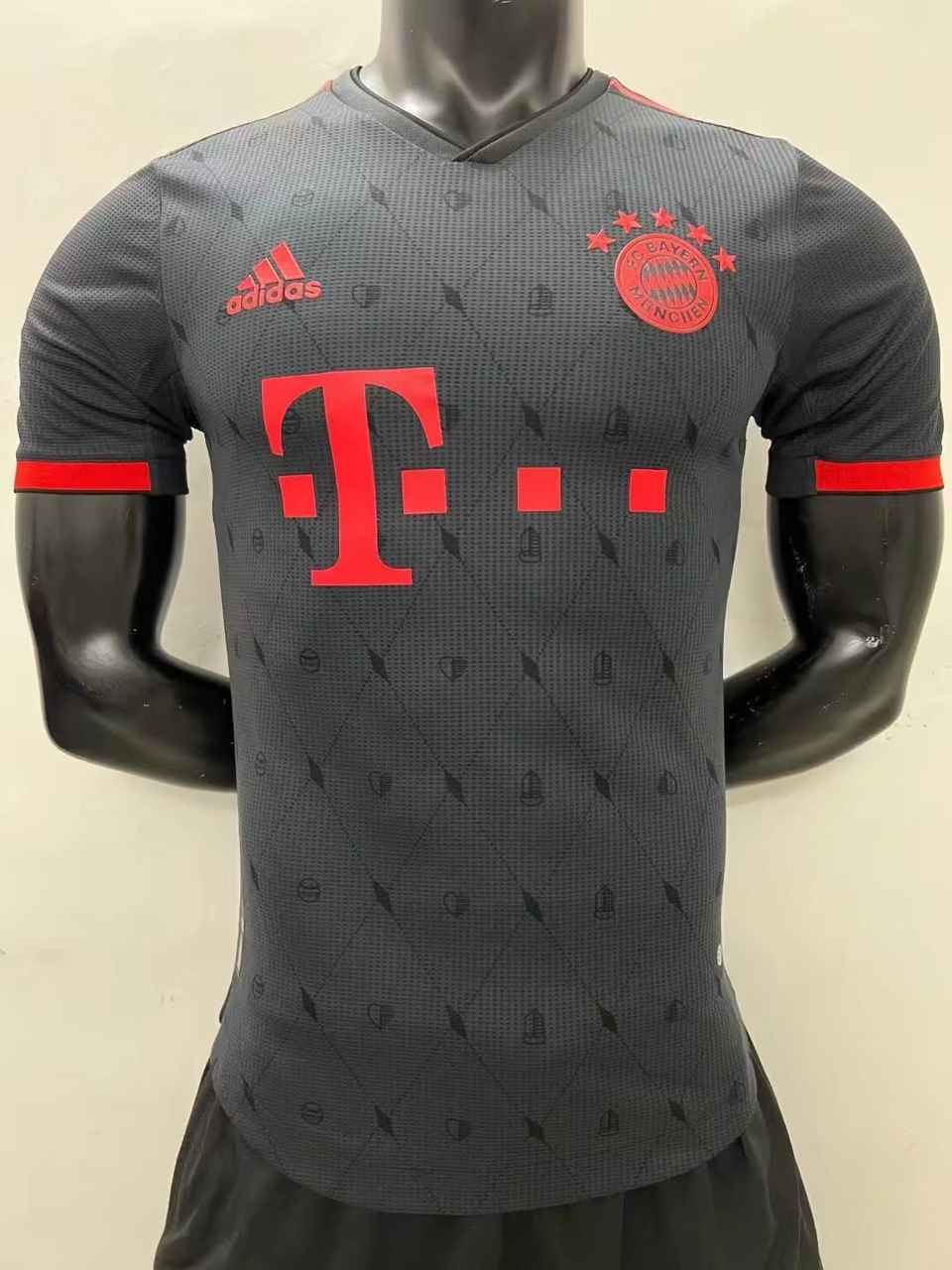 22-23 Bayern Munich third player version