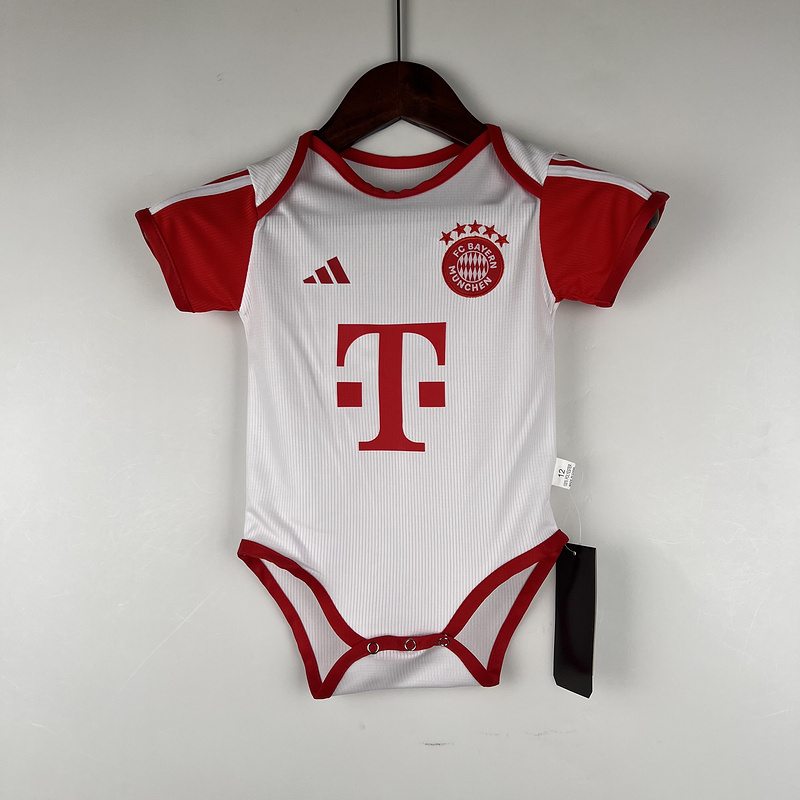 23-24 baby Bayern Munich home size 9-12