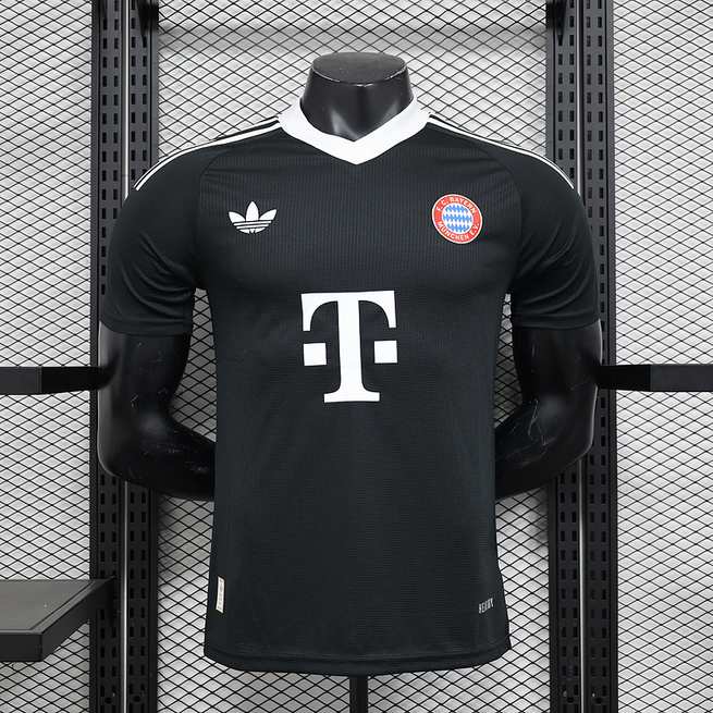 Maillot de football 24-25 Bayern noir gardien — Version joueur