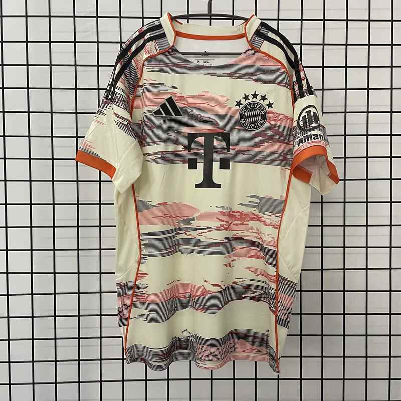 25-26 Bayern away jersey