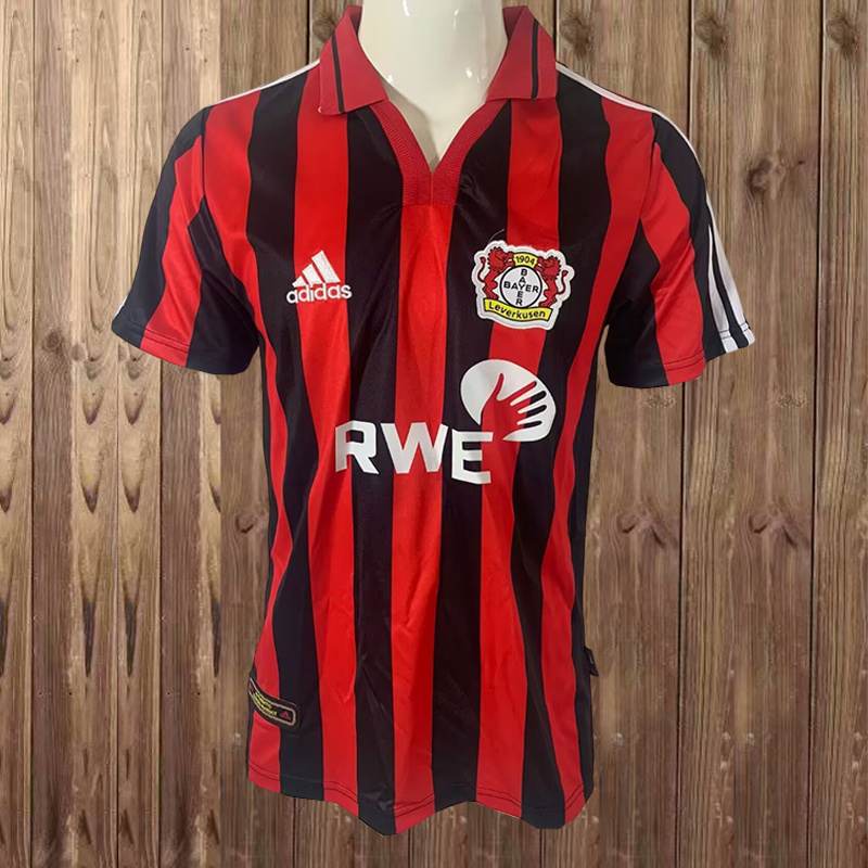 Maillot de football 01-02 Leverkusen — Domicile · Rétro