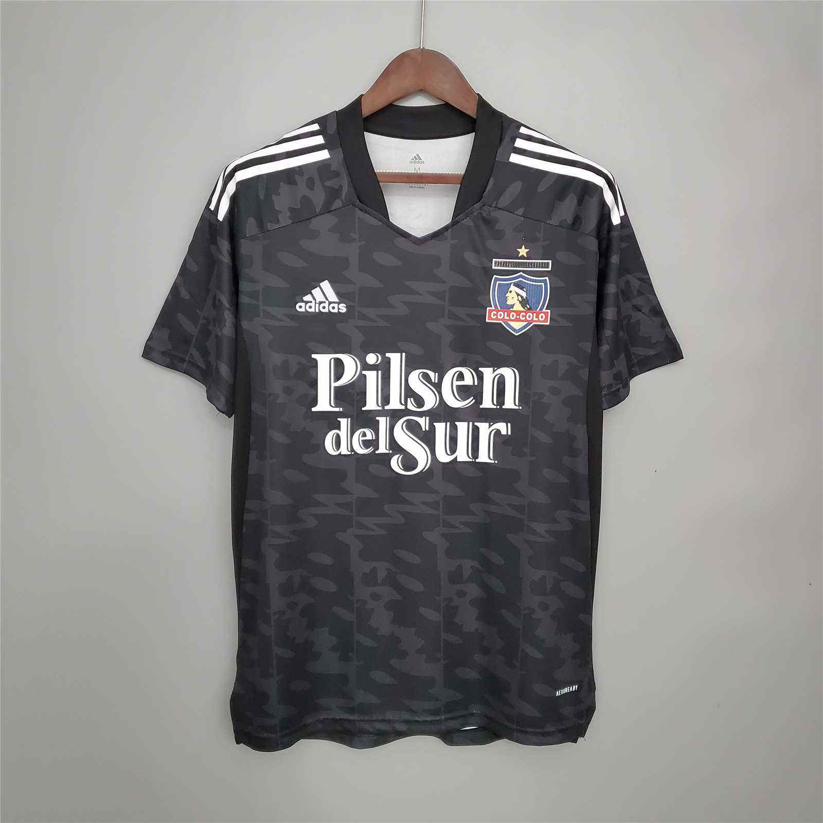 21-22 Colo-Colo away