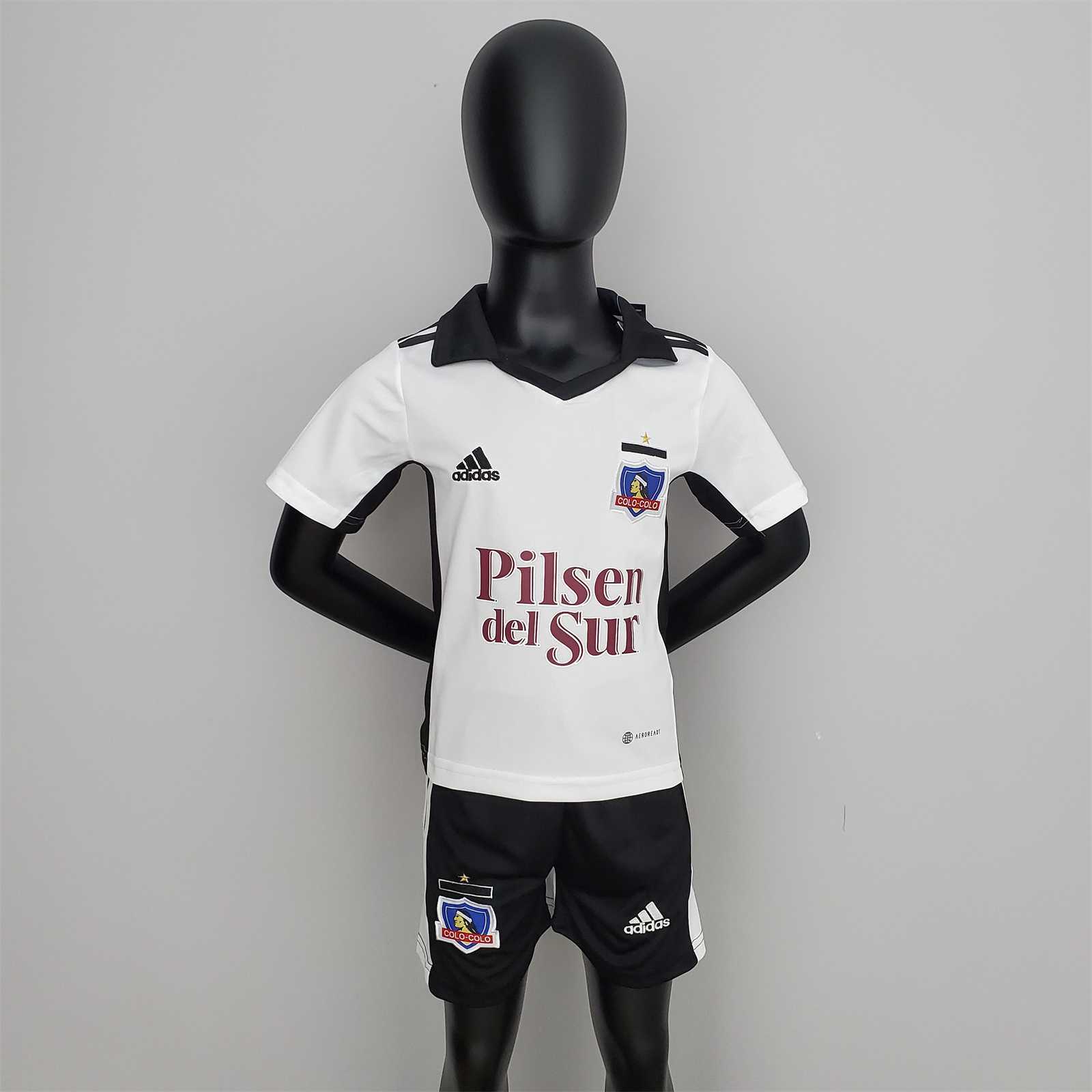 22-23 Colo-Colo home kids kit