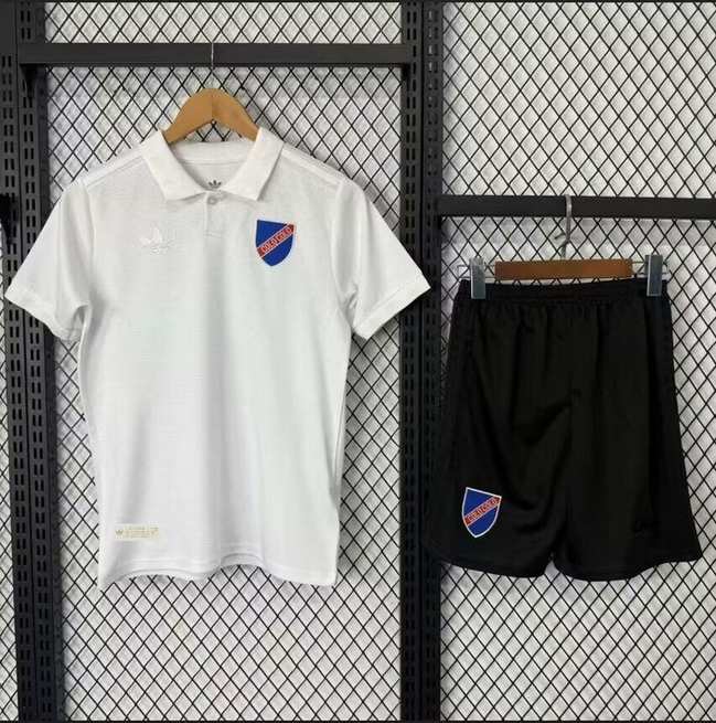 25-26 Colo Colo 100th white kid kit