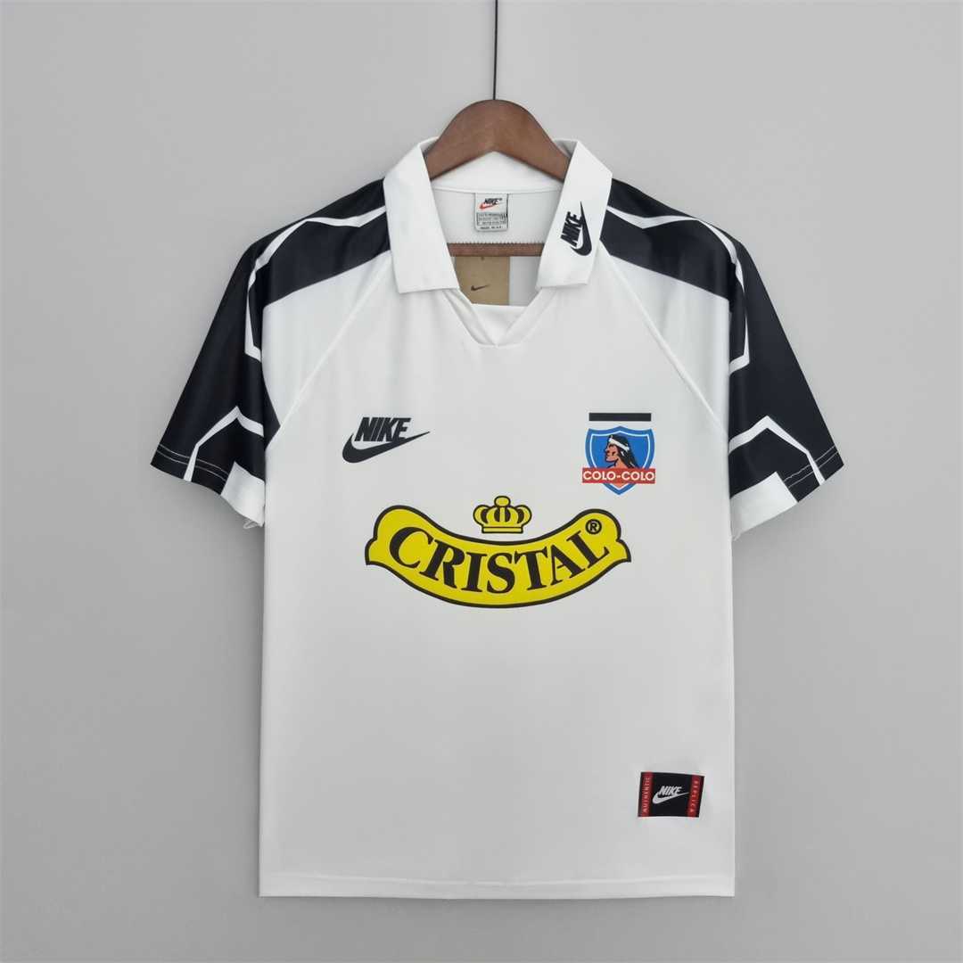 95 Colo-Colo home