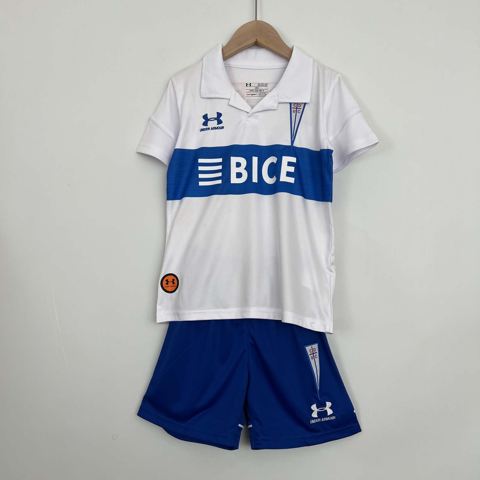 23-24 Católica home kisd  size:16-28