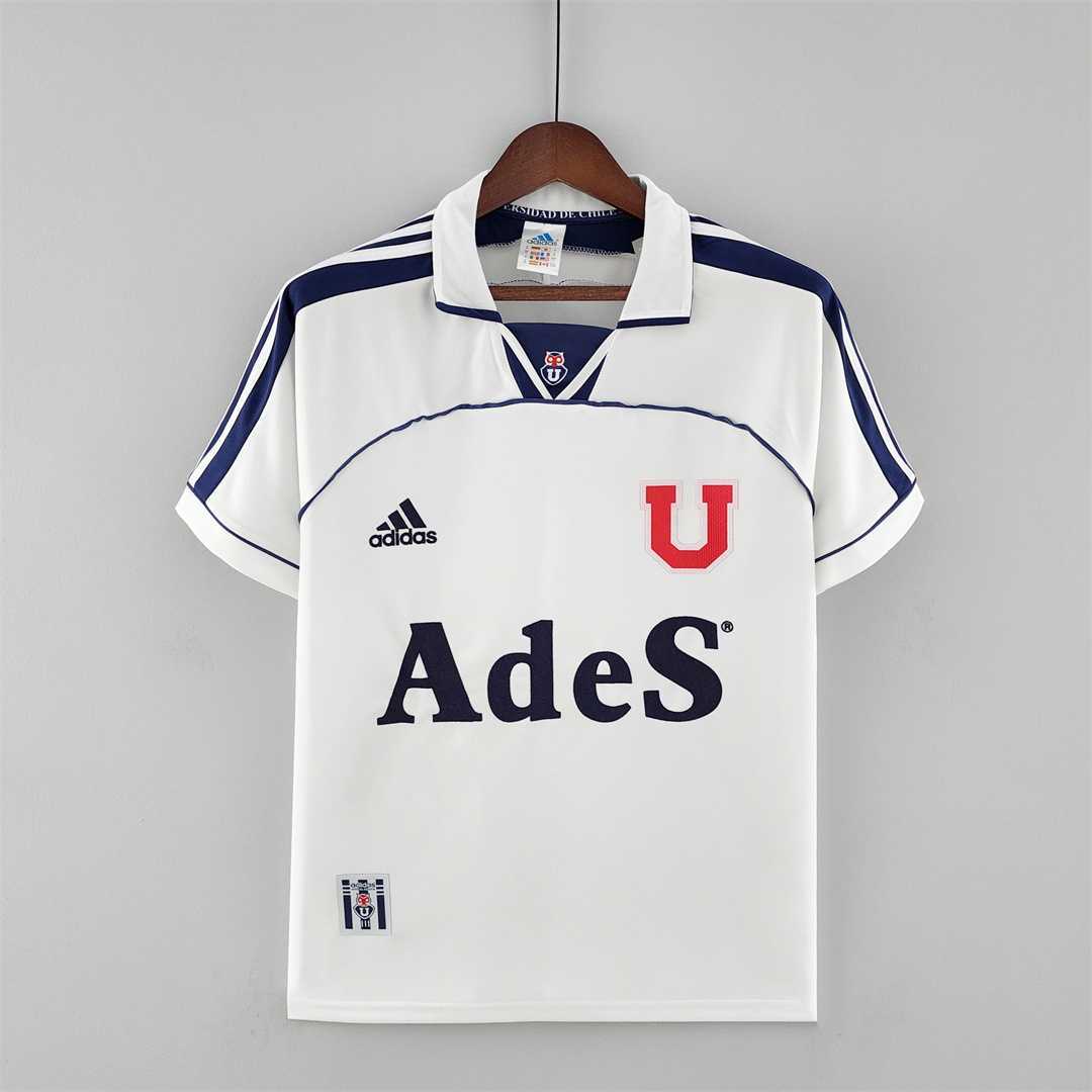 00-01 University of Chile away