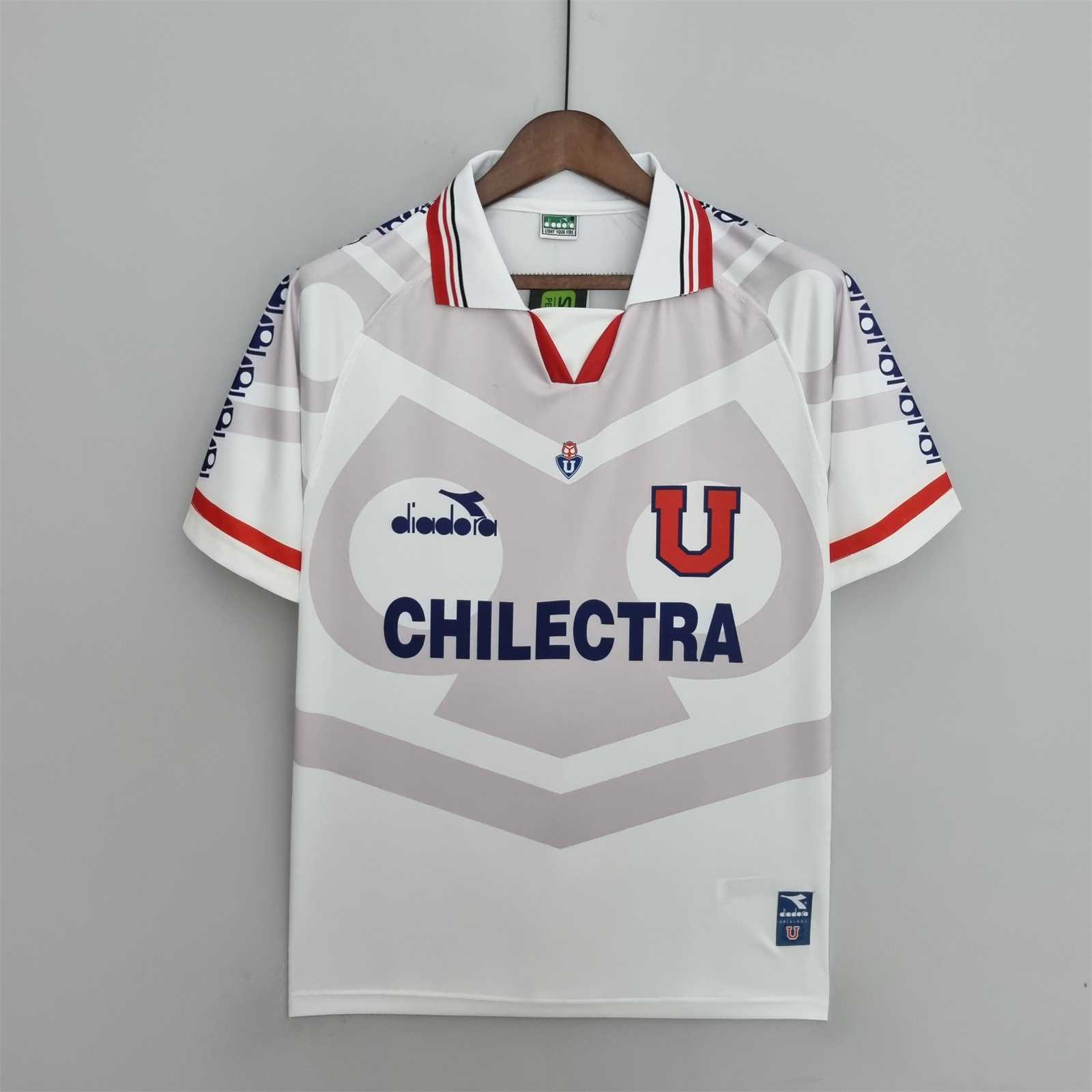 1996 University of Chile away