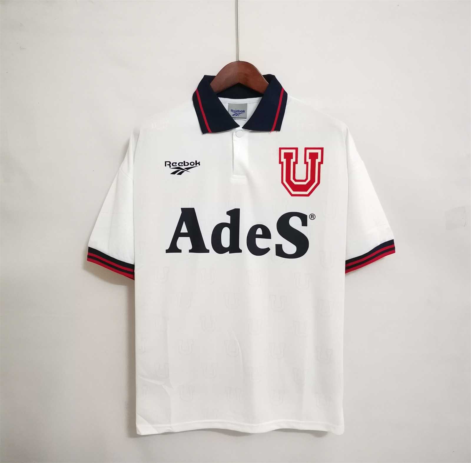 1998 University of Chile away