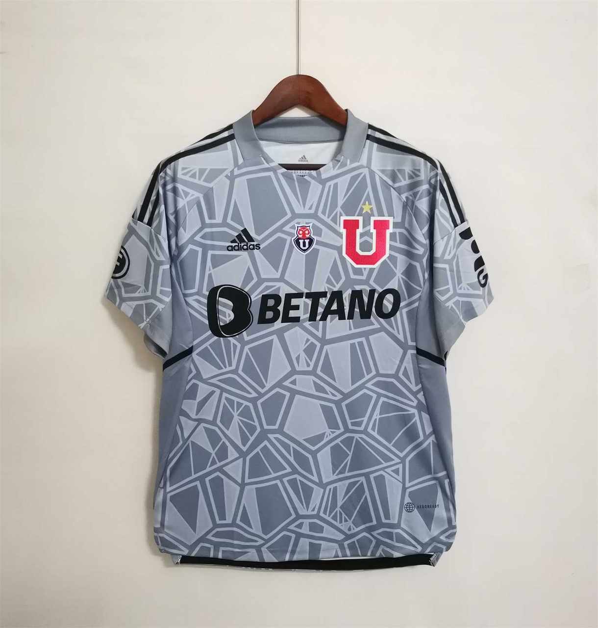 22-23 University of Chile goalkeeper uniform