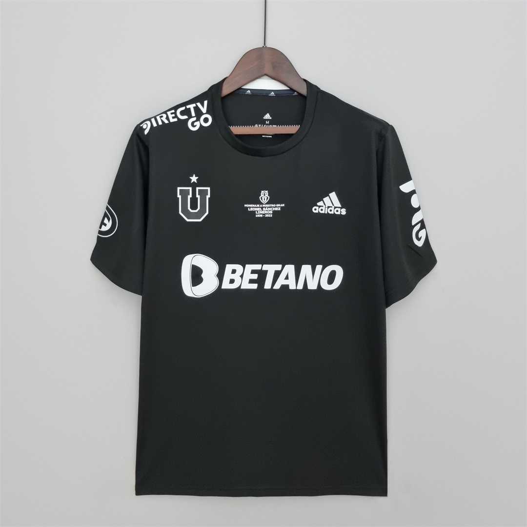 22-23 University of Chile third away