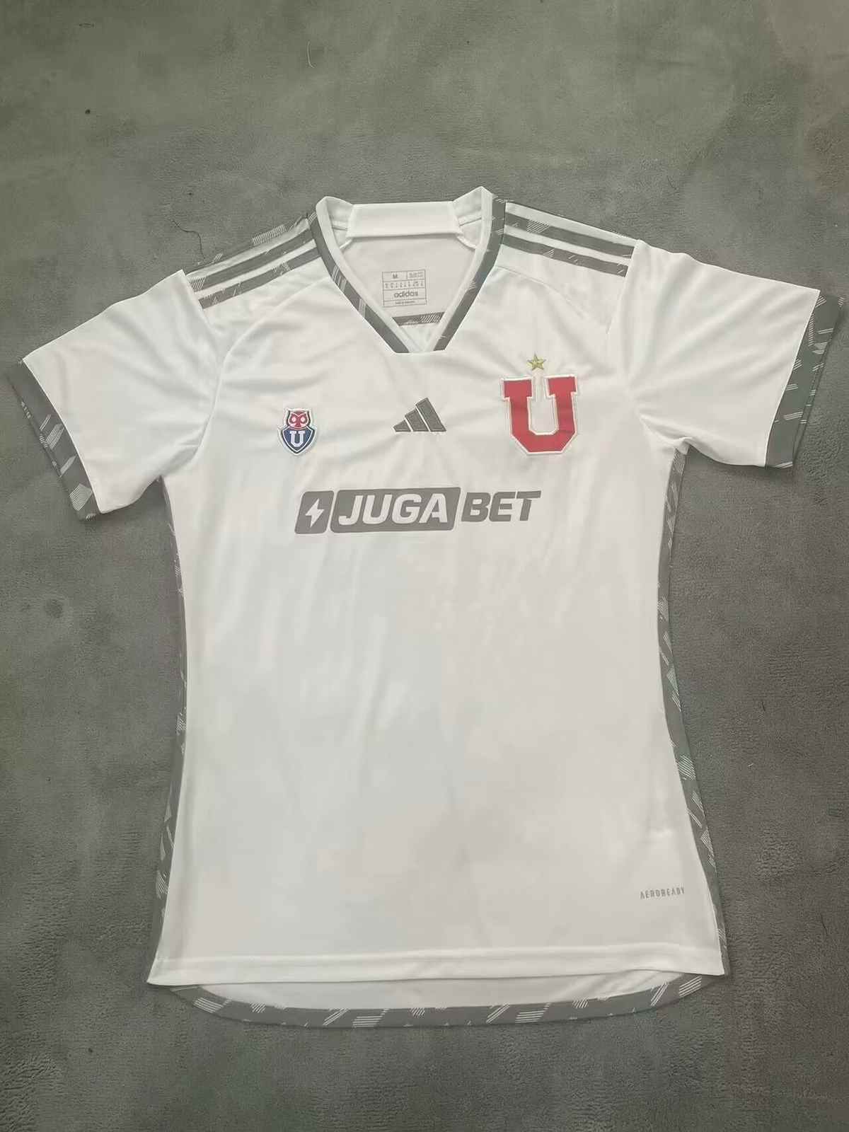 24-25 University of Chile away white woman soccer jersey