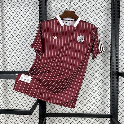 Maillot de football 25-26 Ajax modèle — Rétro