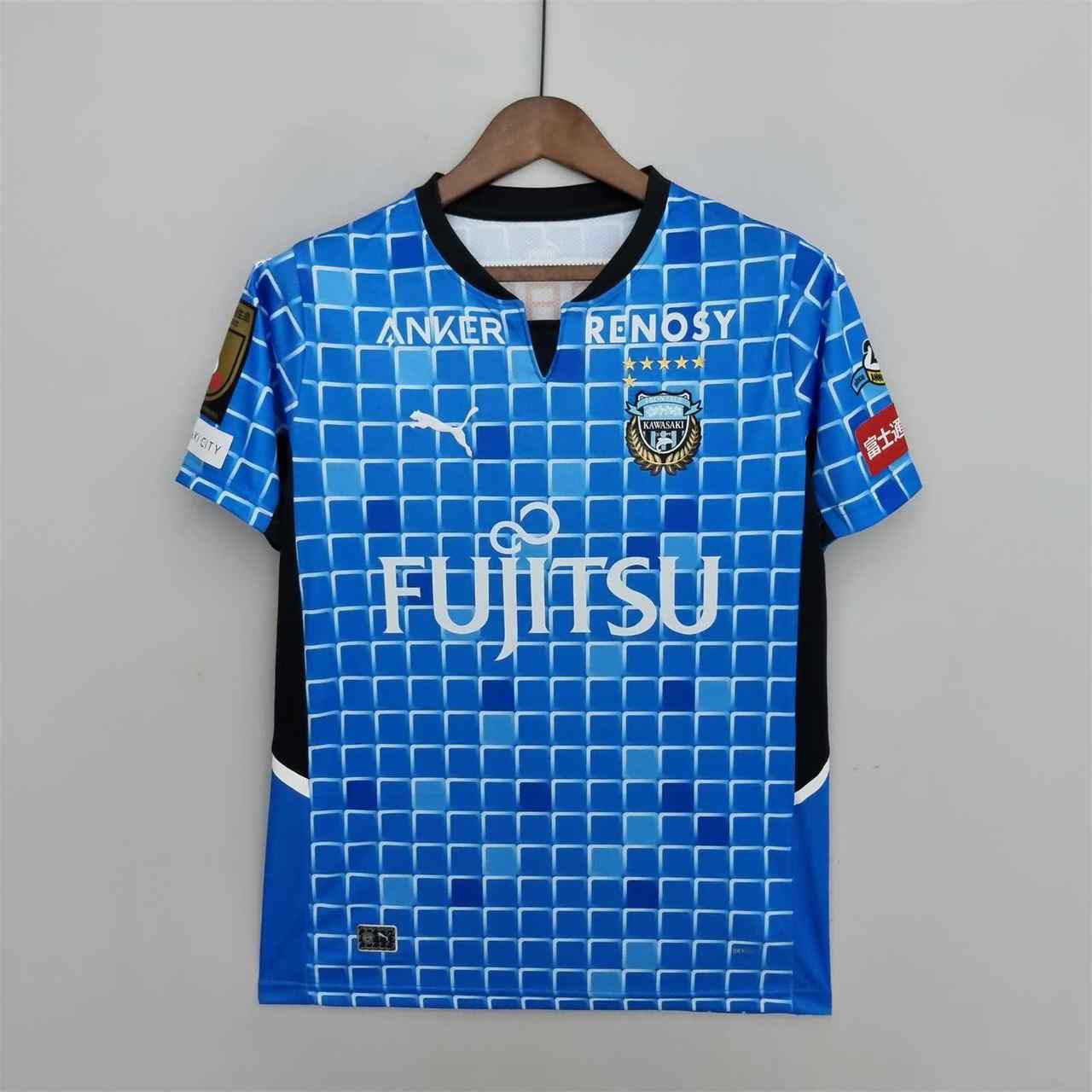 22-23 Kawasaki Frontale domicile