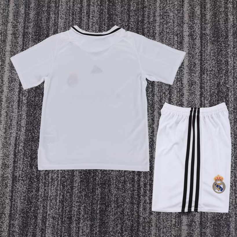 08 09 Real Madrid Home Children's Retro Set 08 09 皇马 主场 孩子 复古套装