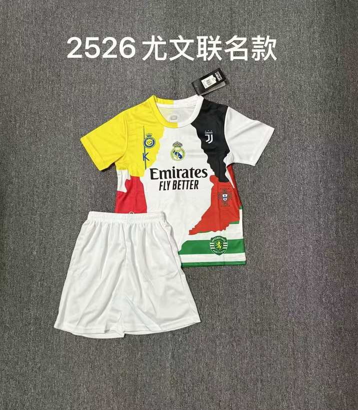 2025 C Ronaldo Kid kits 2025 C罗 孩子 集合版 套装