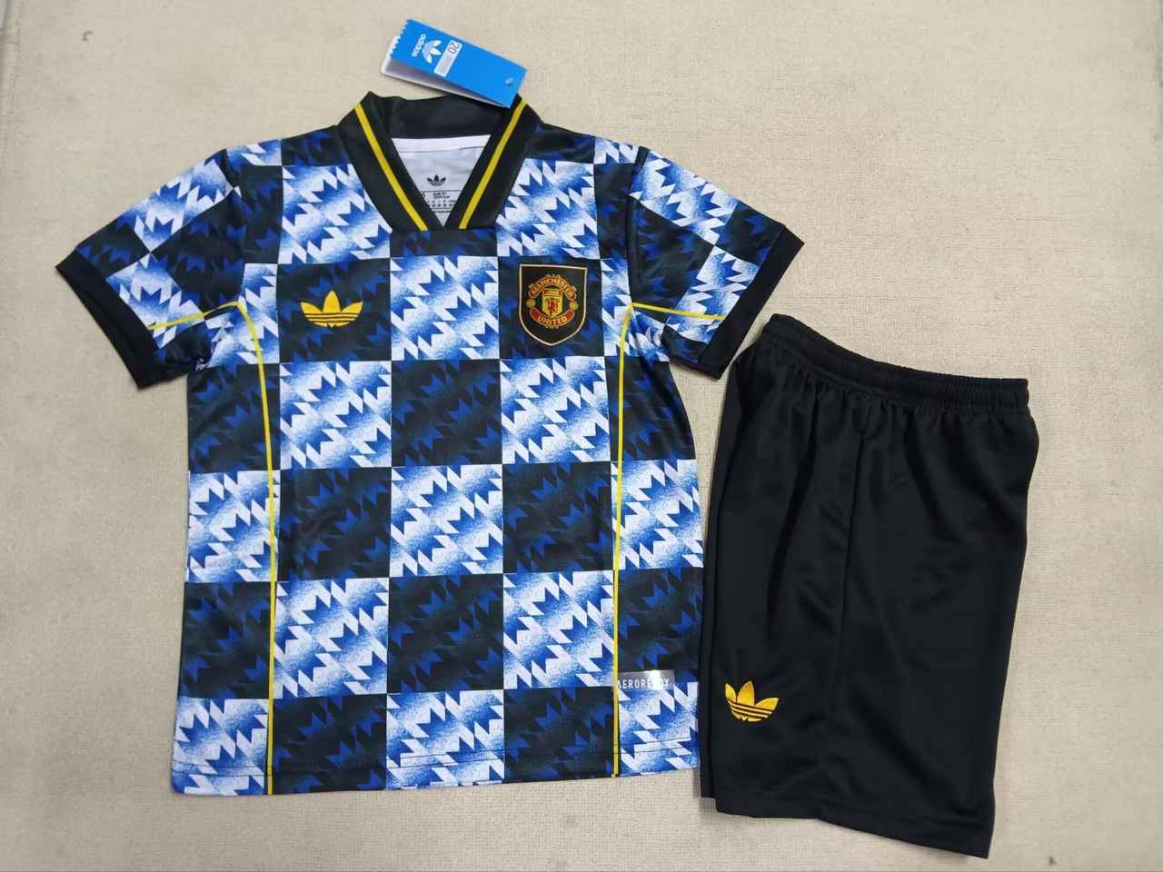 2026 Man united blue kid kits 2026 曼联 蓝色 孩子套件