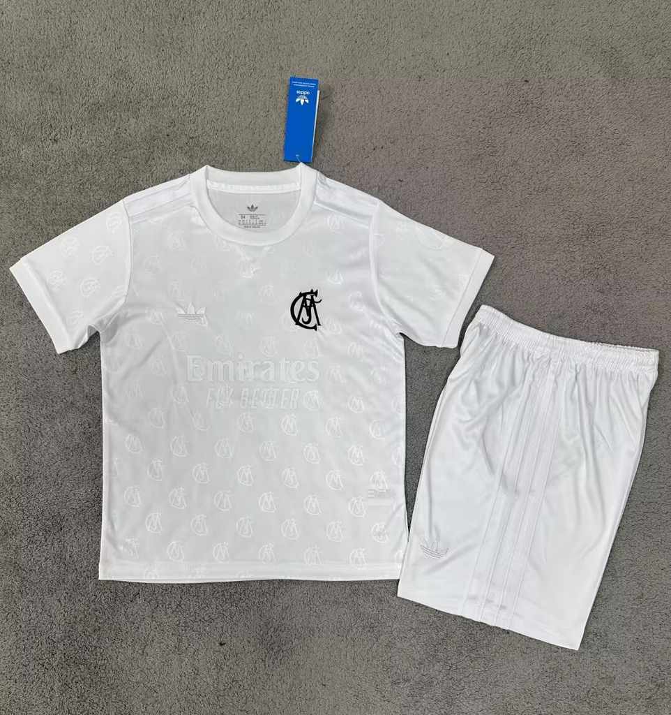 2026 Real Madrid 125th Anniversary Children's Kit 2026 皇马 125周年 孩子套件