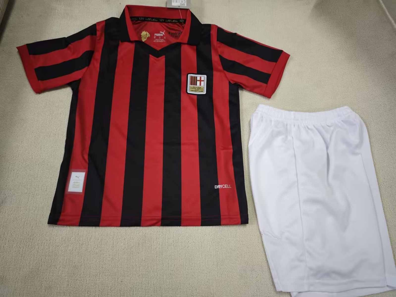 24 25 AC Milan 125th Anniversary Black Children's Set 24 25 AC米兰 125周年 黑色 孩子套装