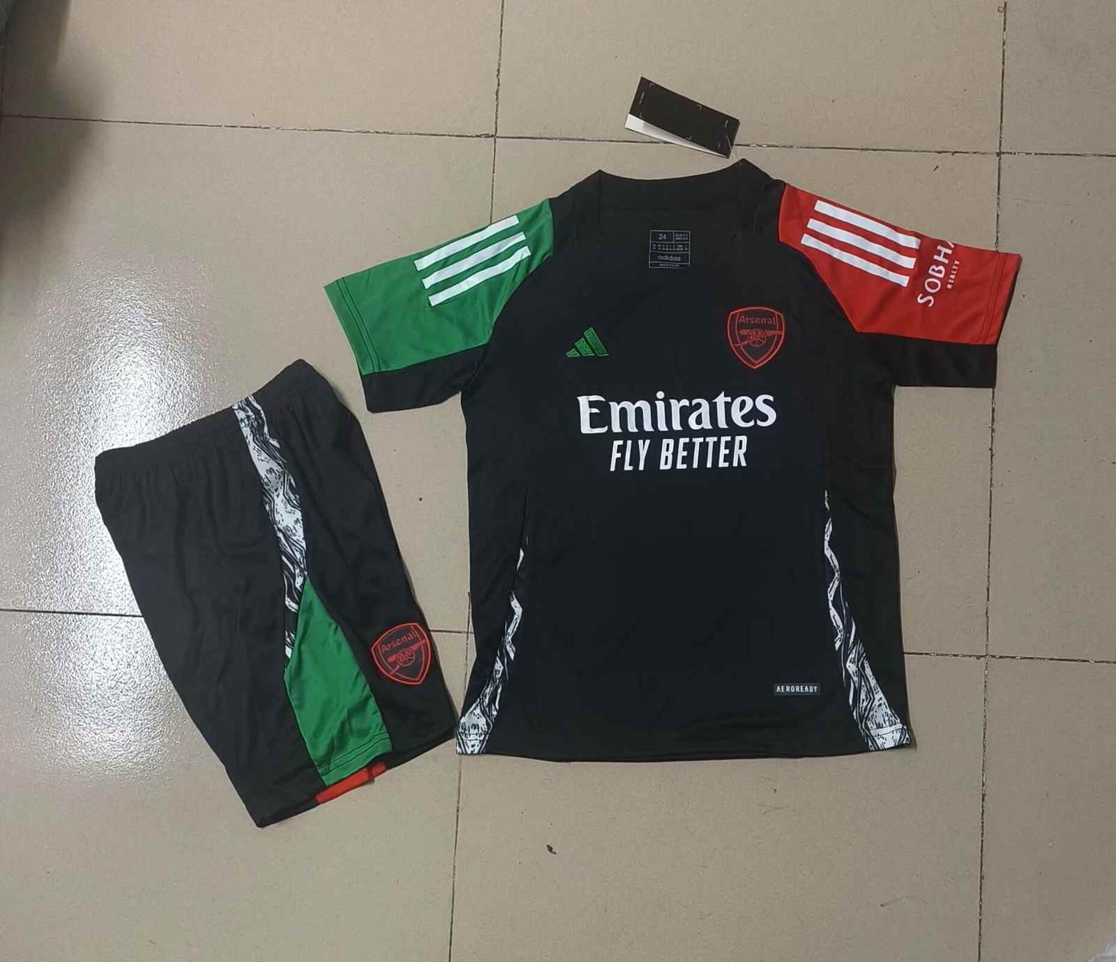 24 25 Arsenal Black Kids suit 24 25 阿森纳 黑色 孩子套装