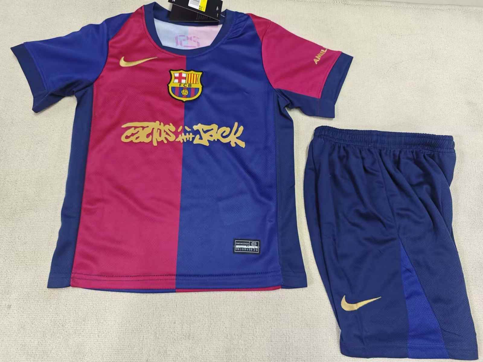24 25 Barcelona home new sponsor kid kits 24 25 巴萨 主场 联名 孩子套装