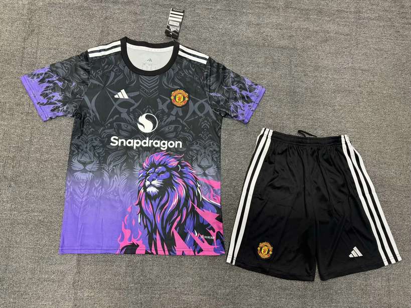 24 25 Man united special version lion kids kit 24 25 曼联 特别版 儿童套装