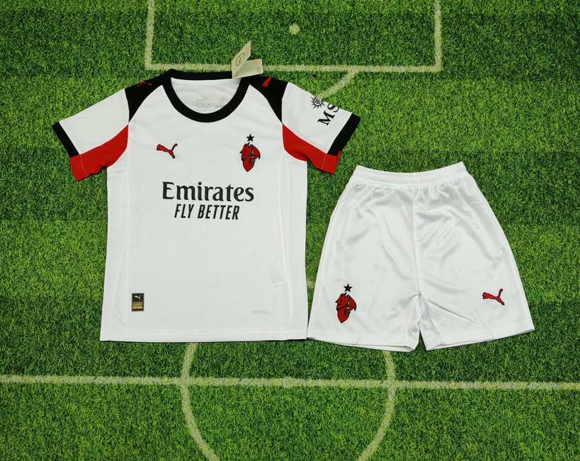 25 26 AC white kids kit 25 26 AC 白色 儿童套装