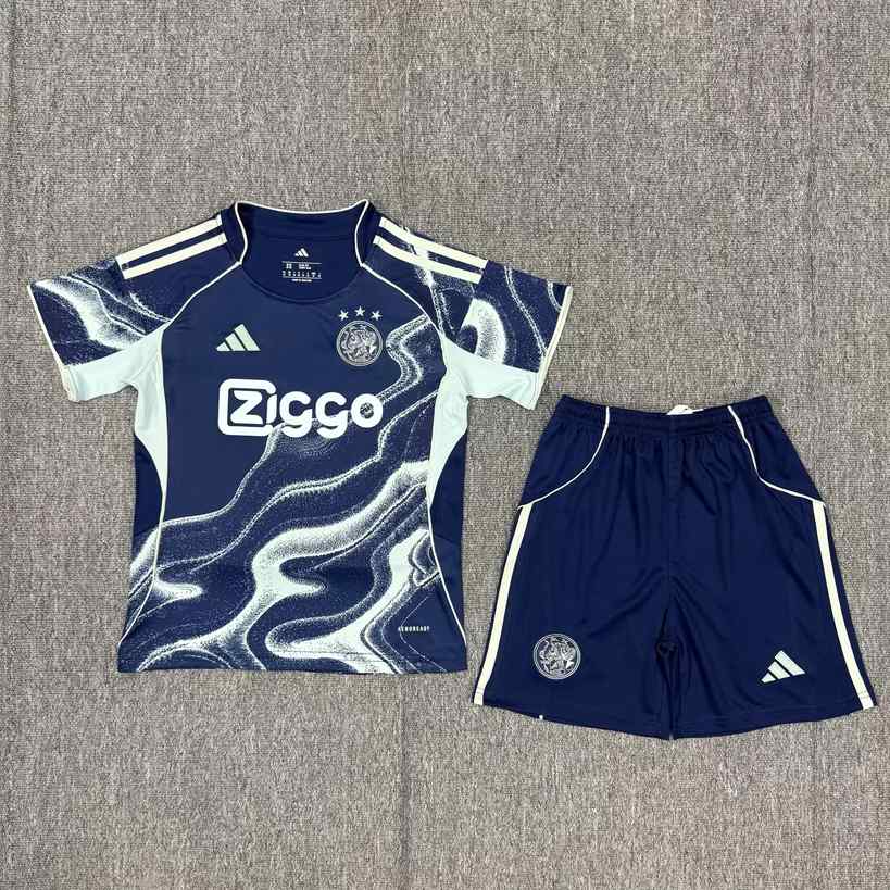 25 26 Ajax away kid kits 25 26 阿贾克斯 客场 儿童套装