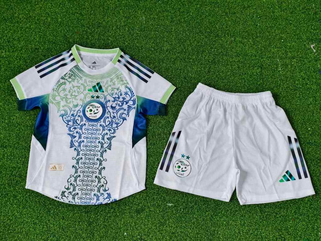 25 26 Algeria A37 white Kids kit Player 25 26 阿尔及利亚 A37 白色 孩子套装 球员