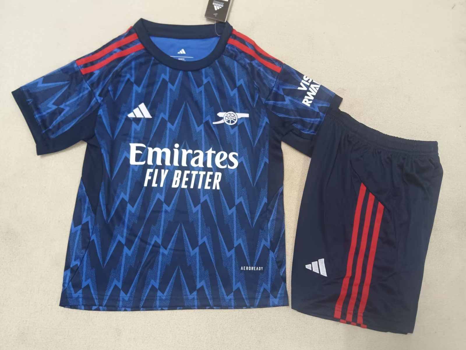 25 26 Arsenal Away Kids Kit 25 26 阿森纳 客场 孩子套装