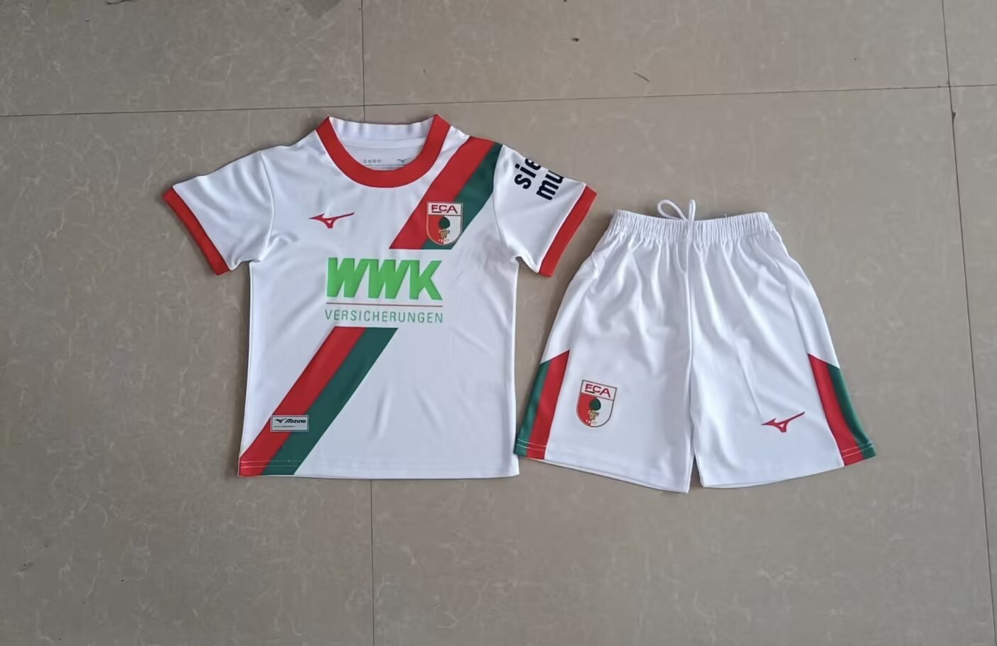 25 26 Augsburg home kid kits 25 26 奥格斯堡 主场 孩子套装