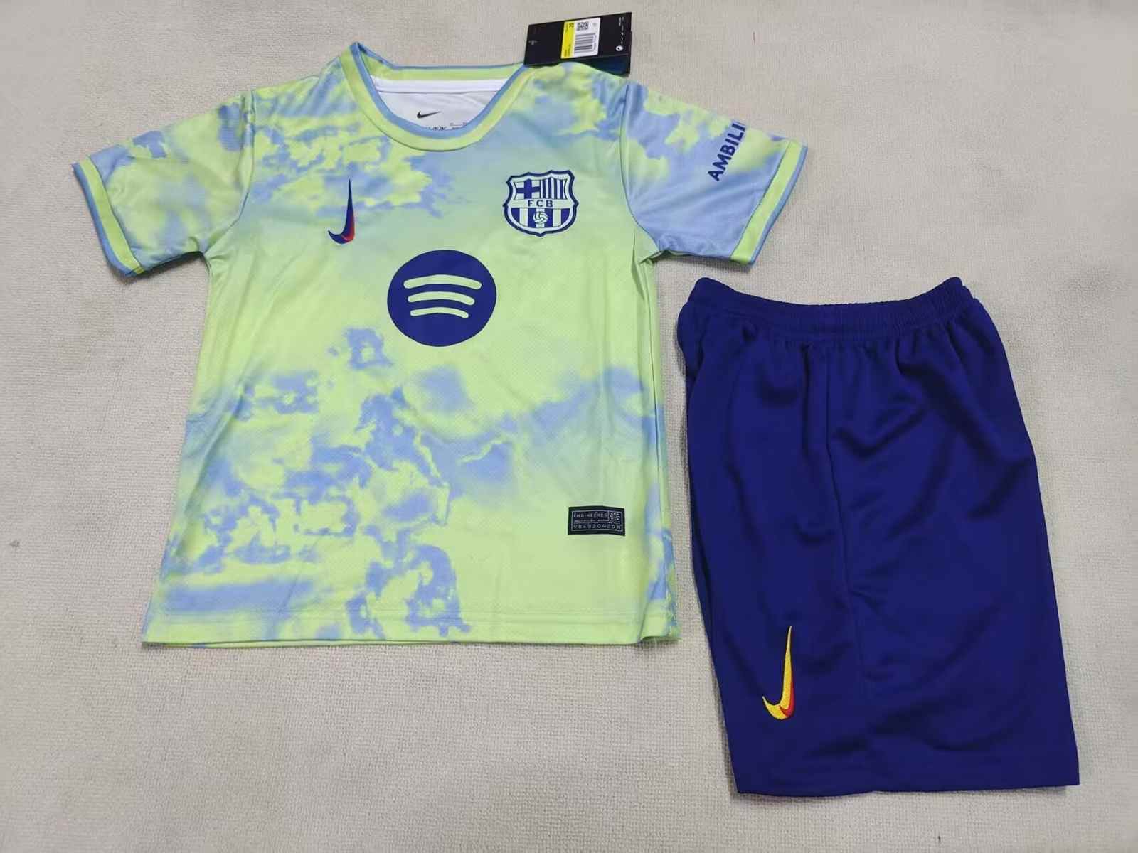 25 26 Barcelona Special Edition Green Kids Kit 25 26 巴萨 特别版 绿色 孩子套件