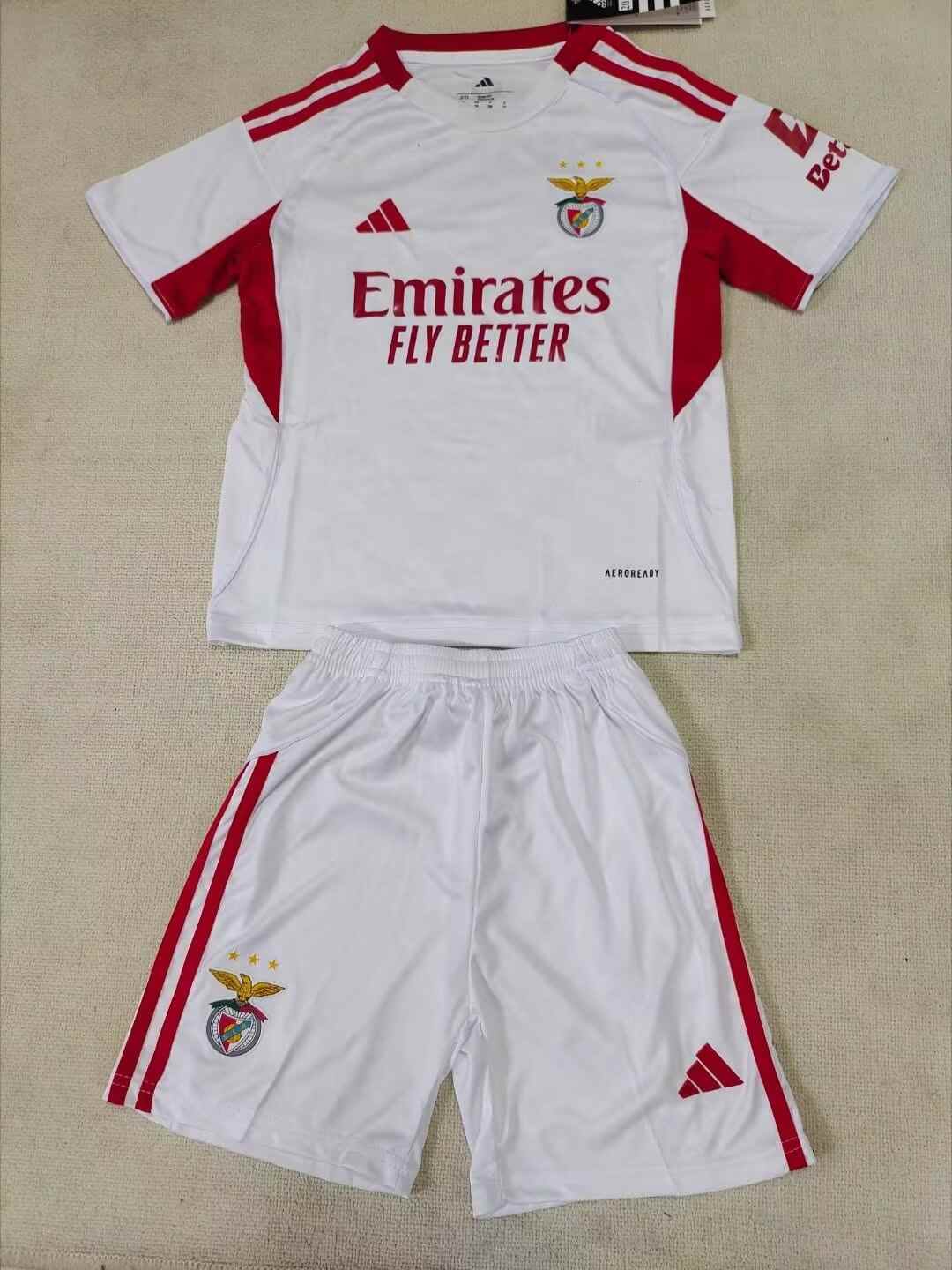 25 26 Benfica Away Kids Kit 25 26 本菲卡 客场 孩子套装