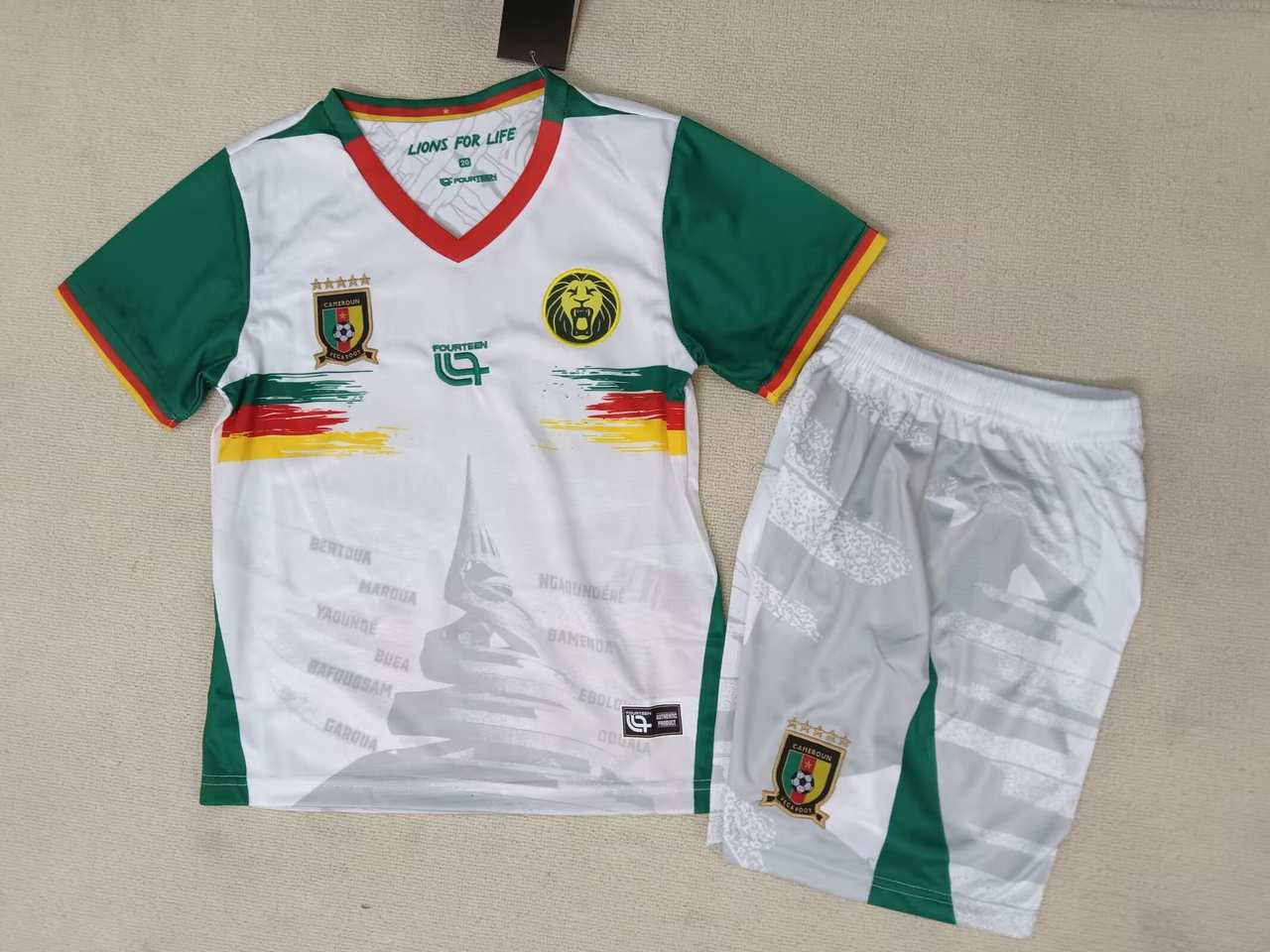 25 26 Cameroon third away Children's Kit 25 26 喀麦隆 二客 孩子套装