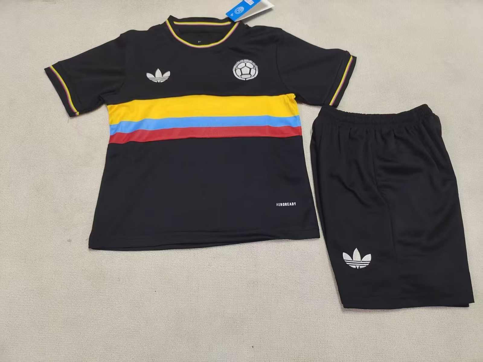 25 26 Colombia Special Edition Black Kid Kit 25 26 哥伦比亚 特别版 黑色 孩子套件
