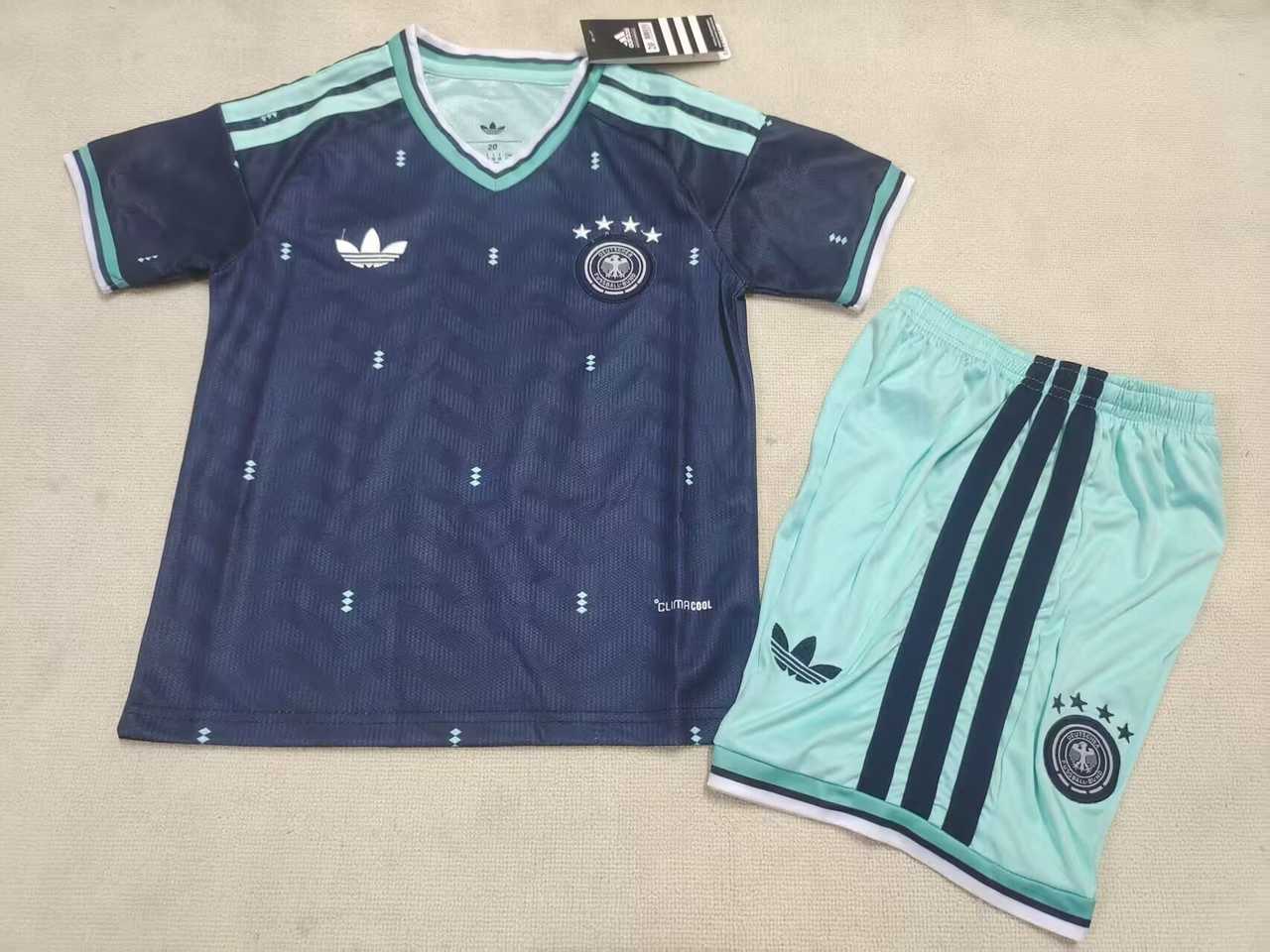 25 26 Germany Away Kids Kit 25 26 德国 客场 孩子套件
