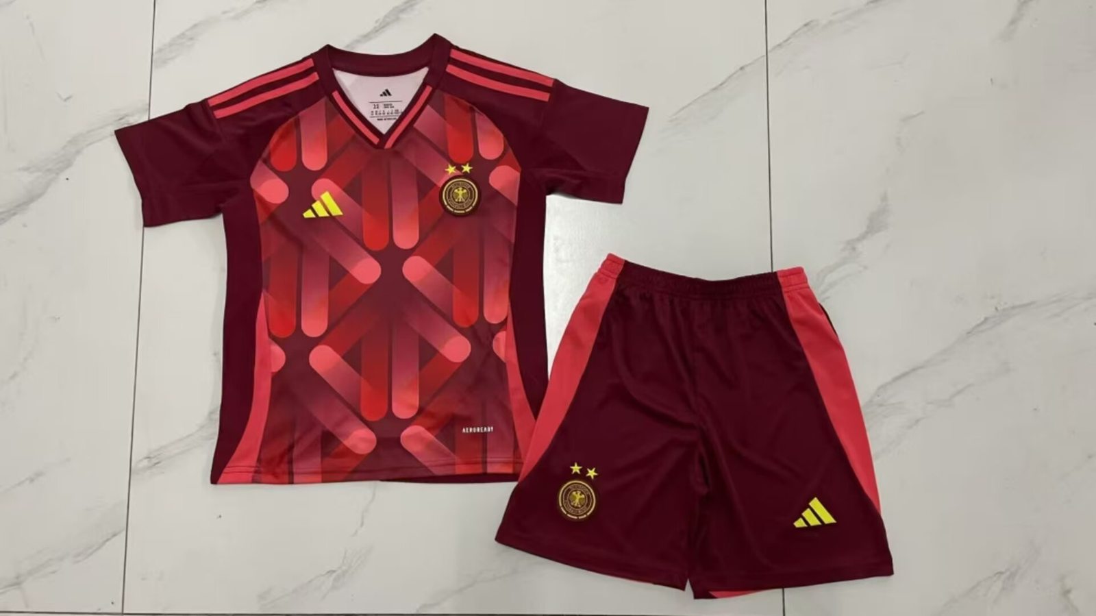 25 26 Germany away Kids set 25 26 德国 客场 孩子套装