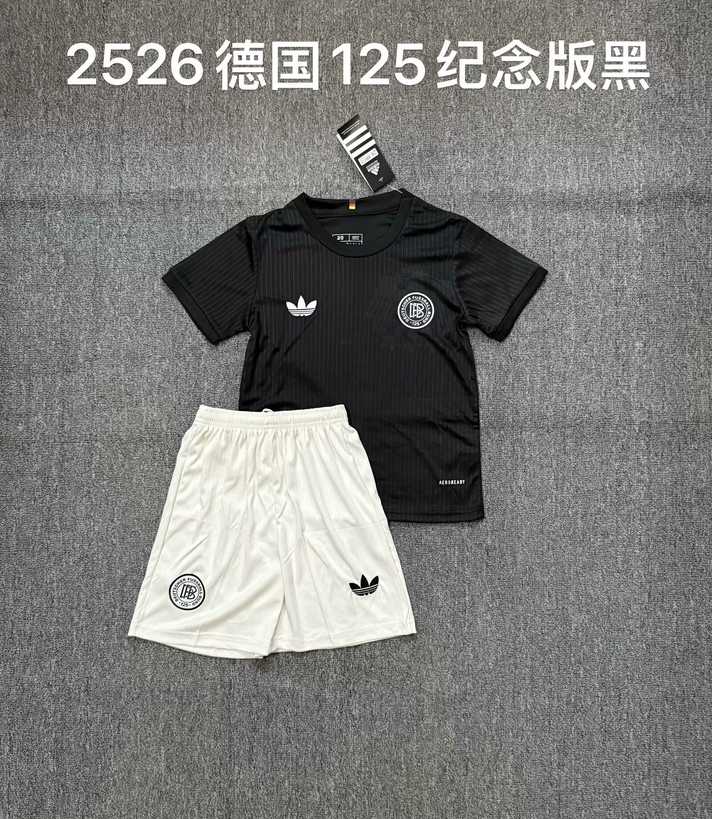 25 26 Germany black 125th anniversary kids set 25 26 德国 黑色 125 周年 孩子套装