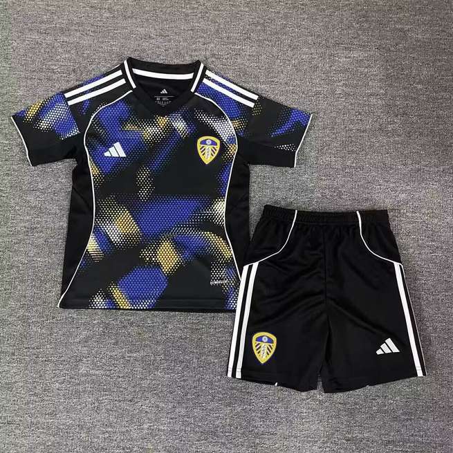 25 26 Leeds united third away kid kits 25 26 利兹联 二客 儿童套装