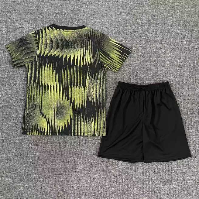 25 26 Licilian Green Children's Set 25 26 利兹联 绿色 孩子套装